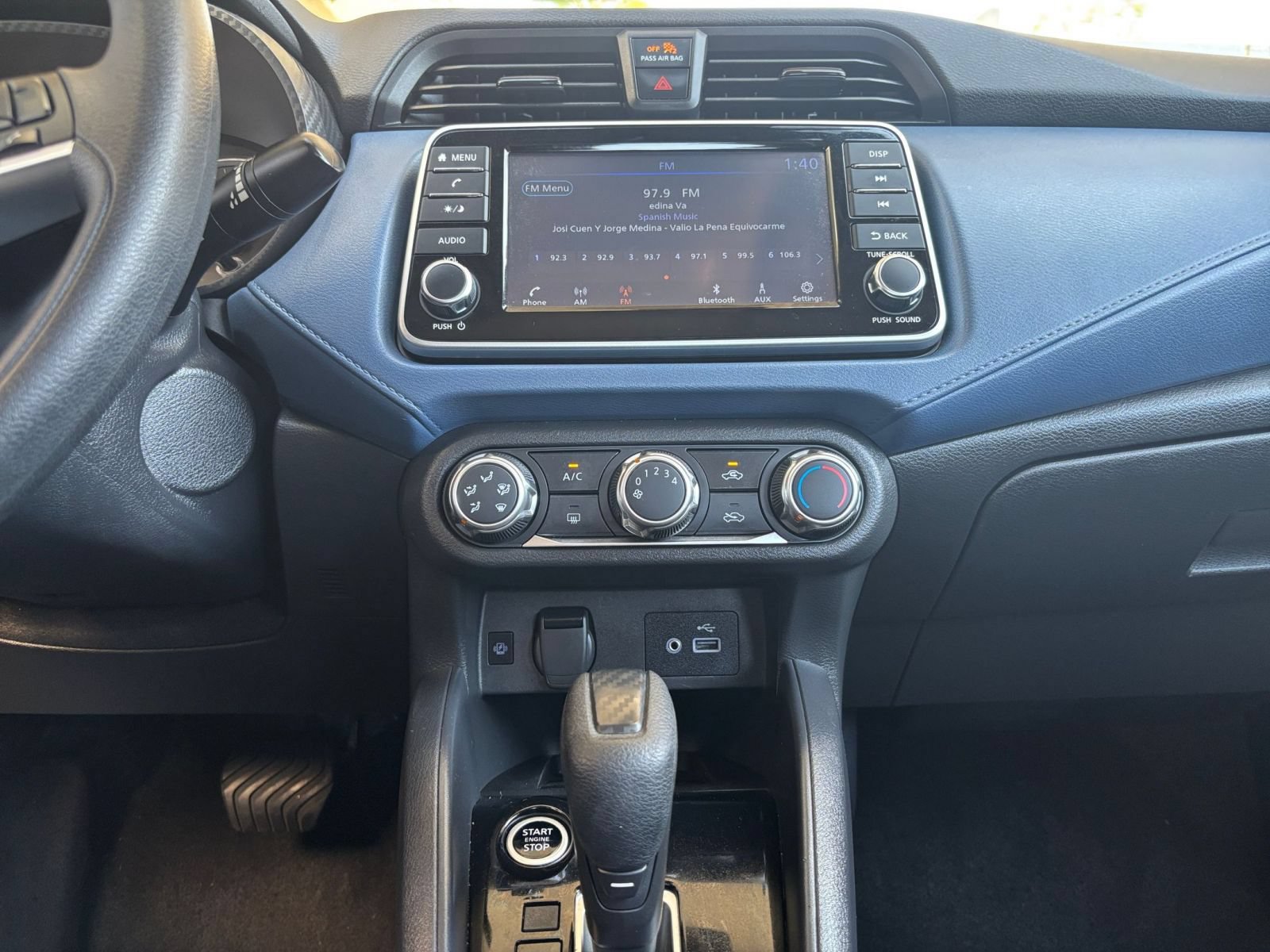 Used 2025 Nissan Versa SV FWD image 19