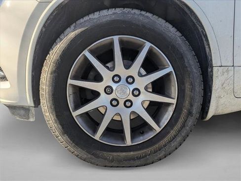 Used 2014 Buick Enclave Leather image 16