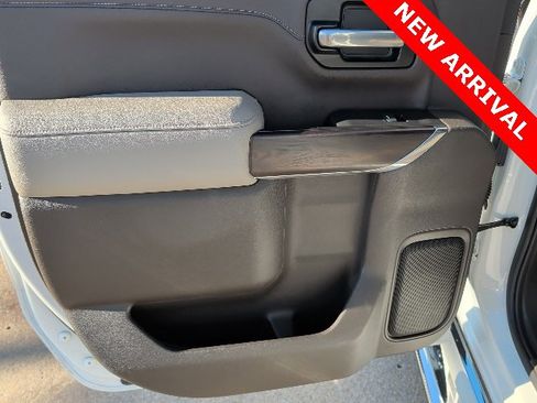 Used 2020 GMC Sierra 1500 SLT w/ SLT Premium Plus Package image 12