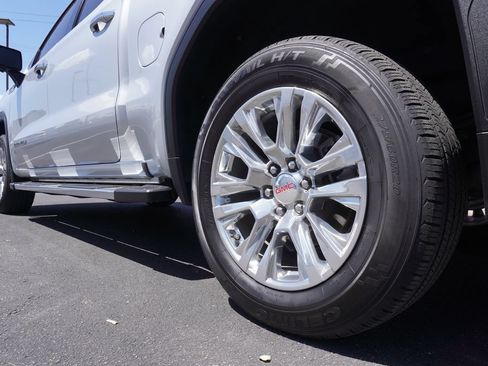 Certified 2022 GMC Sierra 1500 Denali AWD/4WD image 7