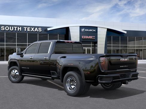 New 2026 GMC Sierra 3500 Denali w/ Denali Reserve Package AWD/4WD image 3