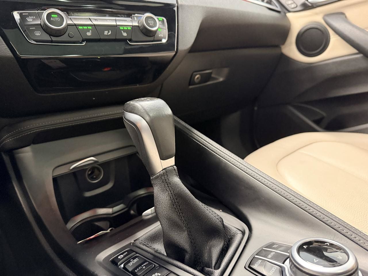 Used 2017 BMW X1 xDrive28i AWD/4WD image 36