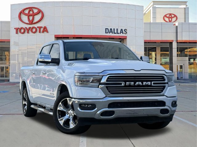 Used 2022 RAM 1500 Laramie AWD/4WD image 1