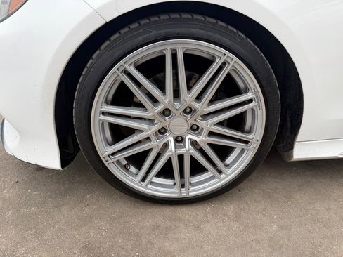 Used 2014 Mercedes-Benz E 350 Sedan image 29