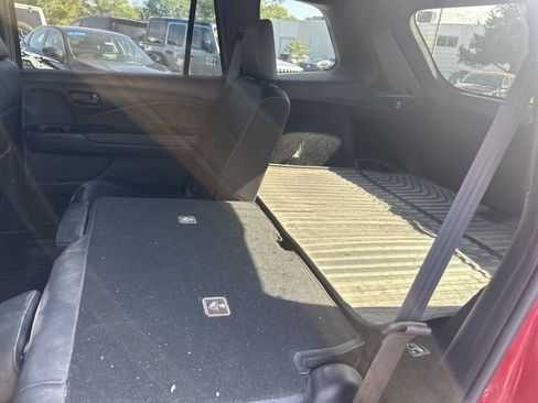 Used 2023 Honda Passport EX-L image 15