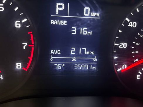 Used 2023 Kia Rio LX image 21