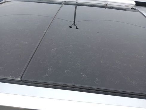 Used 2011 Cadillac SRX Performance image 8