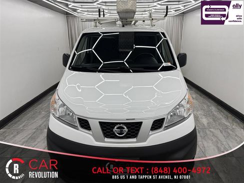Used 2019 Nissan NV200 S image 2