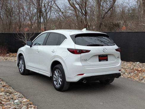 Certified 2025 MAZDA CX-5 AWD 2.5 S w/ Select Package image 3