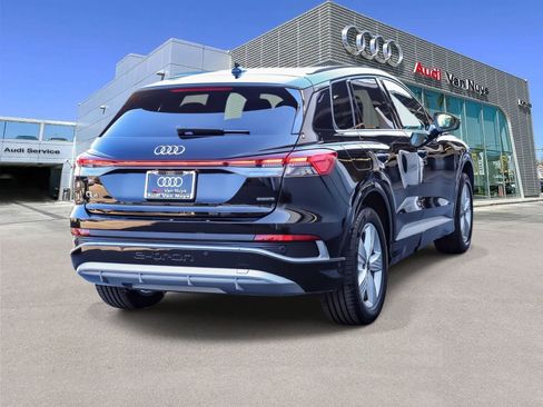 Used 2023 Audi Q4 e-tron Premium Plus w/ Premium Plus AWD/4WD image 4