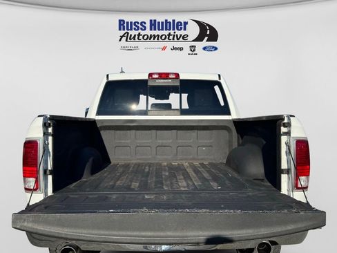 Used 2018 RAM 1500 Laramie AWD/4WD image 5