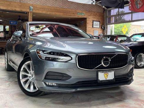 Used 2017 Volvo S90 T6 Momentum AWD/4WD image 4