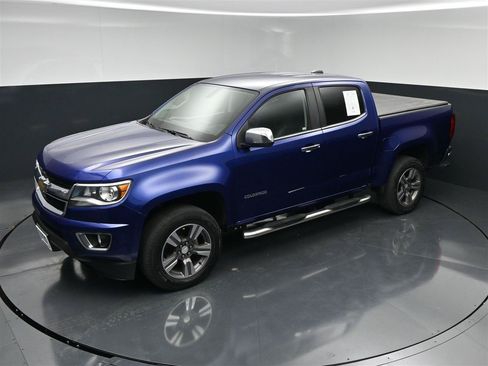 Used 2015 Chevrolet Colorado LT w/ Luxury Package RWD image 20