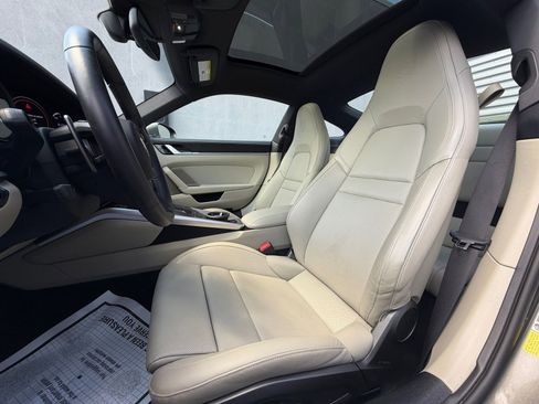Certified 2021 Porsche 911 Carrera RWD image 17
