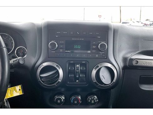 Used 2016 Jeep Wrangler Unlimited Sport w/ Quick Order Package 24S image 28