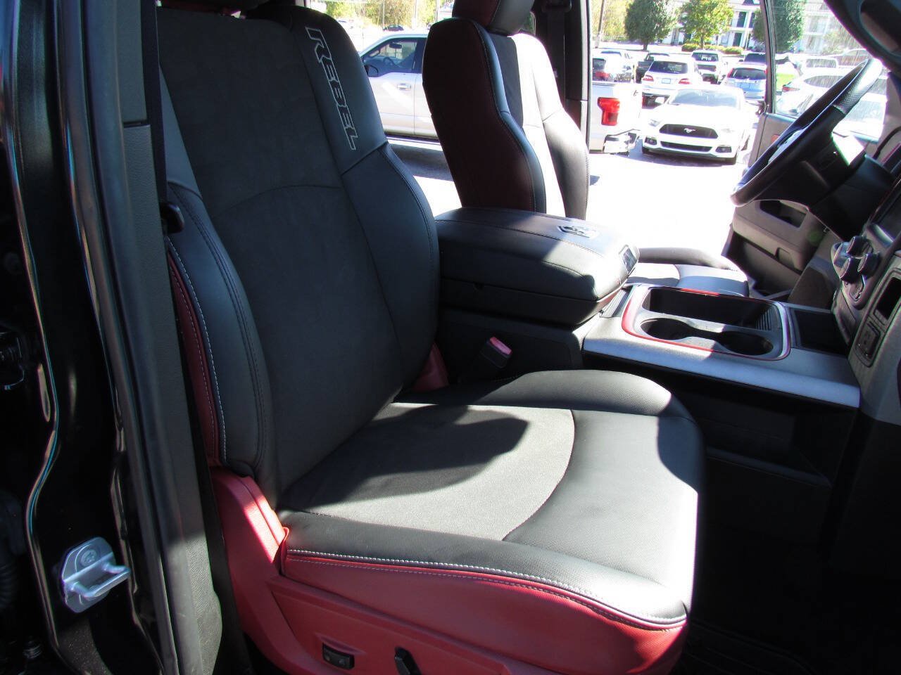 Used 2017 RAM 1500 Rebel w/ Luxury Group AWD/4WD image 17