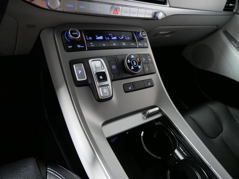 Used 2020 Hyundai Palisade SEL w/ Convenience Package AWD/4WD image 24