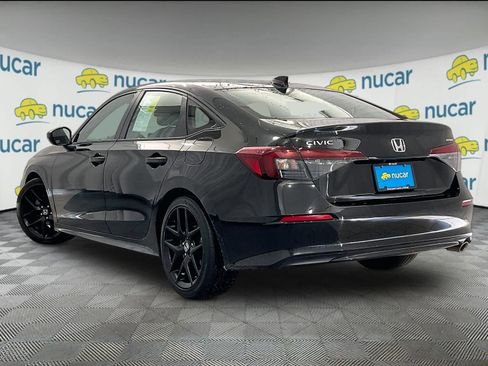 Used 2025 Honda Civic Sport image 4