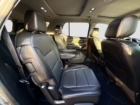 Used 2019 Chevrolet Traverse Premier image 31