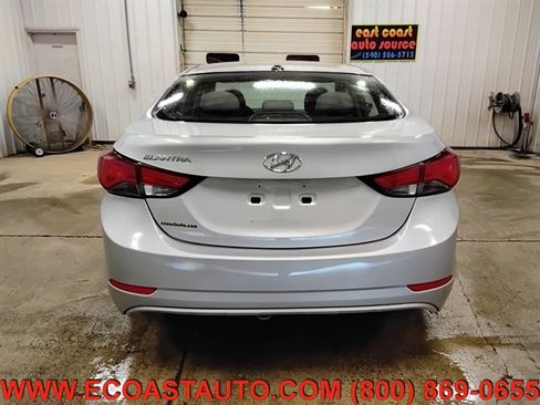 Used 2016 Hyundai Elantra SE FWD image 8