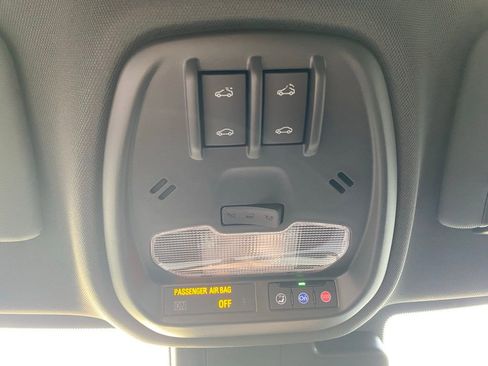 New 2026 Chevrolet Trax RS w/ Sunroof Package image 18