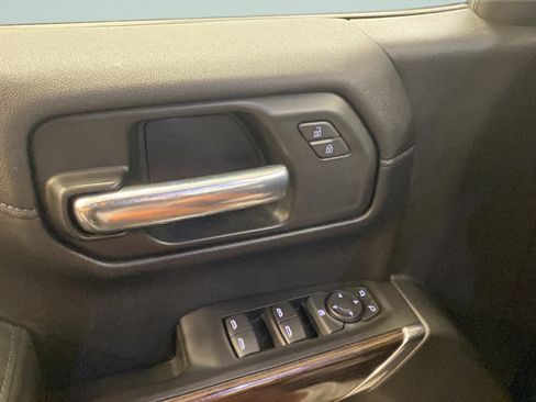 Used 2021 Chevrolet Silverado 1500 LT Trail Boss AWD/4WD image 25