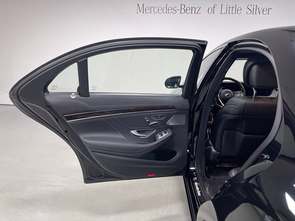 Certified 2020 Mercedes-Benz S 560 4MATIC Sedan image 23