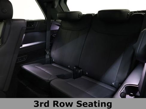 Used 2025 Land Rover Range Rover Long Wheelbase SE AWD/4WD image 15