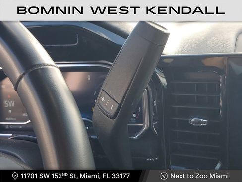 Used 2023 Chevrolet Silverado 1500 RST image 26