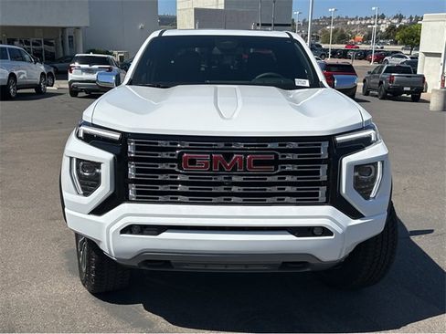 New 2026 GMC Canyon Denali image 2