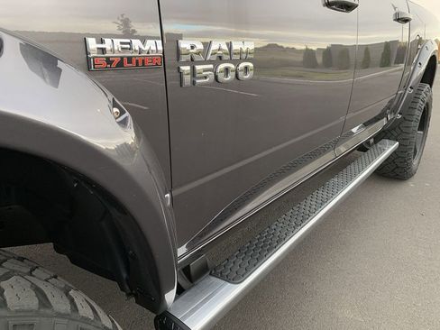 Used 2018 RAM 1500 Sport w/ Sport Premium Group image 13