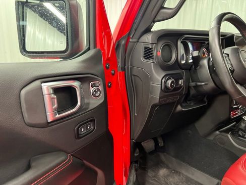 Used 2024 Jeep Wrangler Unlimited Rubicon 392 AWD/4WD image 19