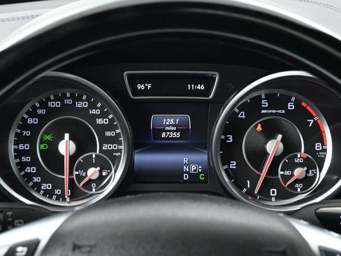 Used 2014 Mercedes-Benz GL 63 AMG 4MATIC image 28