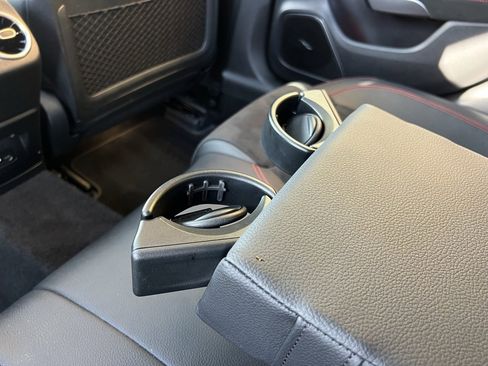 Used 2021 Mercedes-Benz CLA 250 CLA 250 image 21