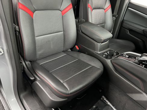 Used 2023 Chevrolet Colorado Z71 w/ Z71 Convenience Package 2 image 21