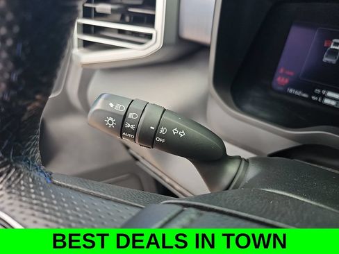 Used 2024 Toyota Tundra Platinum AWD/4WD image 24