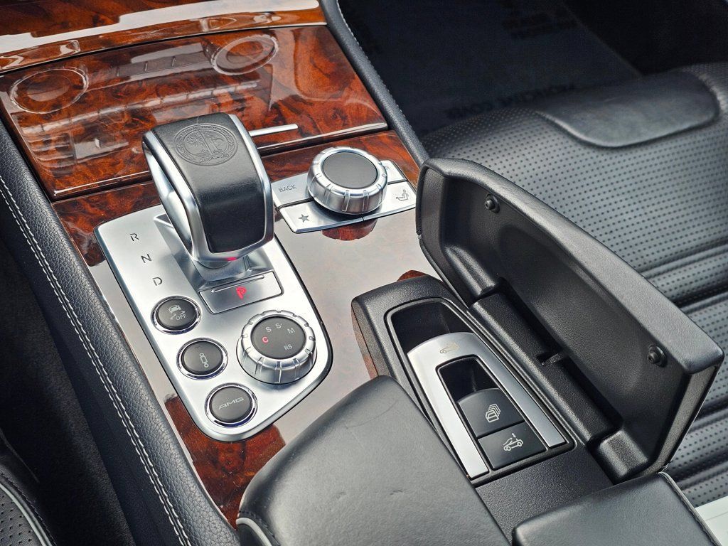 Used 2015 Mercedes-Benz SL 63 AMG image 17