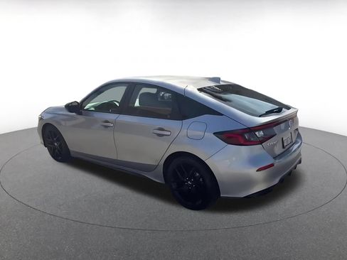 Used 2025 Honda Civic Sport image 10