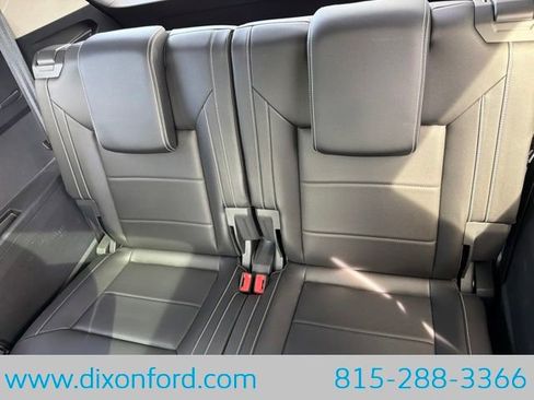 Used 2023 Volkswagen Atlas SE AWD/4WD image 24