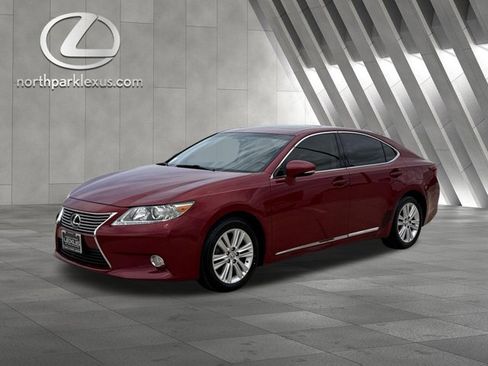 Used 2014 Lexus ES 350 w/ Premium Package image 3