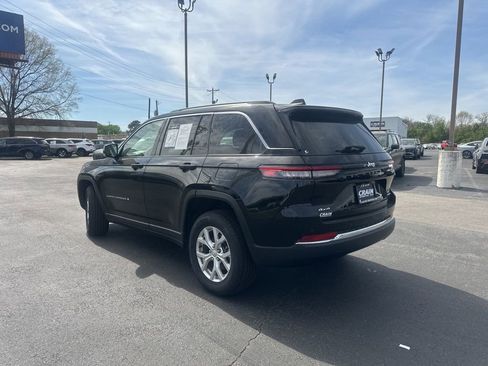 Used 2023 Jeep Grand Cherokee Limited image 10