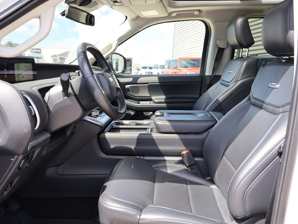 Certified 2025 Ford Expedition Max Platinum AWD/4WD image 26