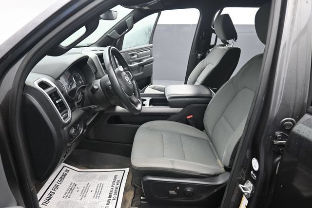 Used 2022 RAM 1500 Big Horn AWD/4WD image 11