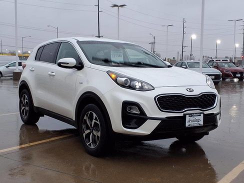 Used 2021 Kia Sportage LX w/ LX AWD Popular Package image 7