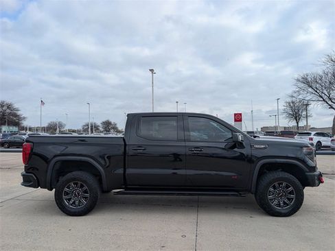 Certified 2024 GMC Sierra 1500 AT4X image 3