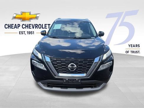 Used 2021 Nissan Rogue SV w/ Premium Package AWD/4WD image 8