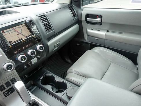Used 2008 Toyota Sequoia Platinum image 26