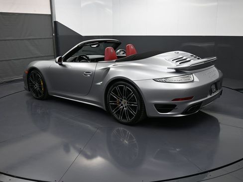 Certified 2015 Porsche 911 Turbo S image 36