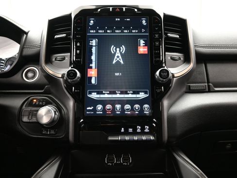 Used 2020 RAM 1500 Rebel w/ Rebel Level 2 Equipment Group AWD/4WD image 17
