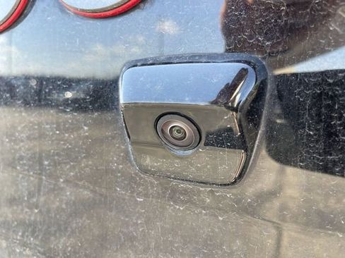 Used 2024 Jeep Gladiator Rubicon AWD/4WD image 8